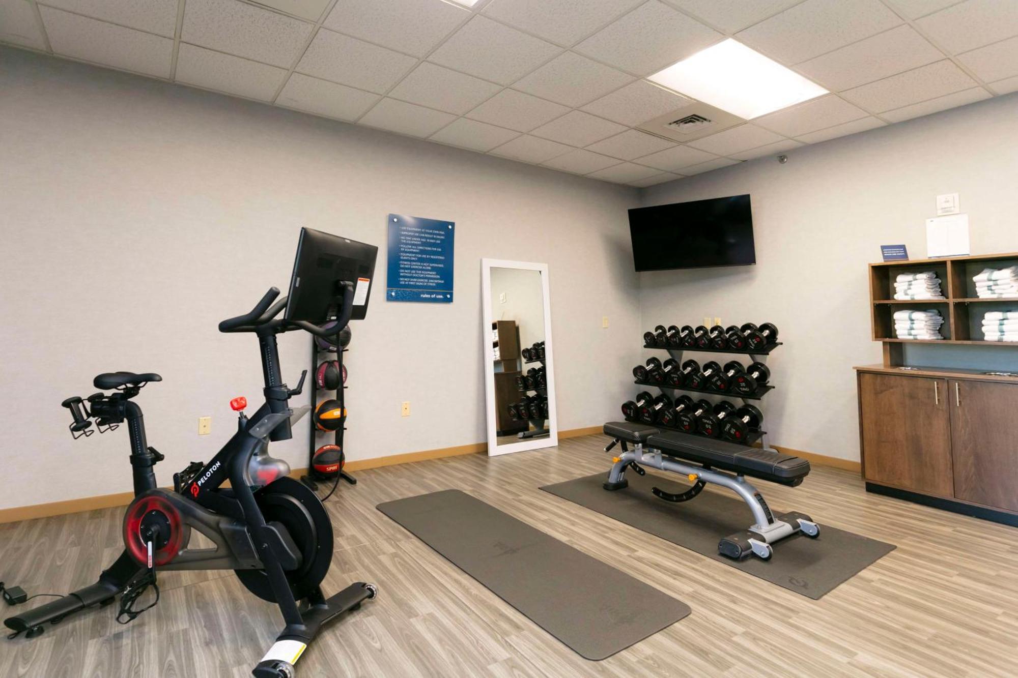 Hampton Inn Scranton At Montage Mountain Экстерьер фото